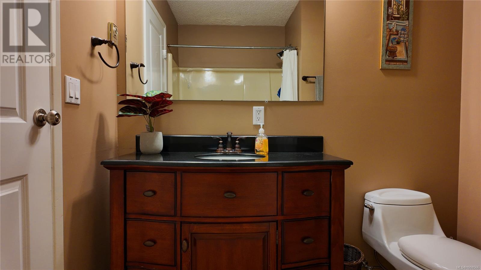 3000 Country Close, Campbell River