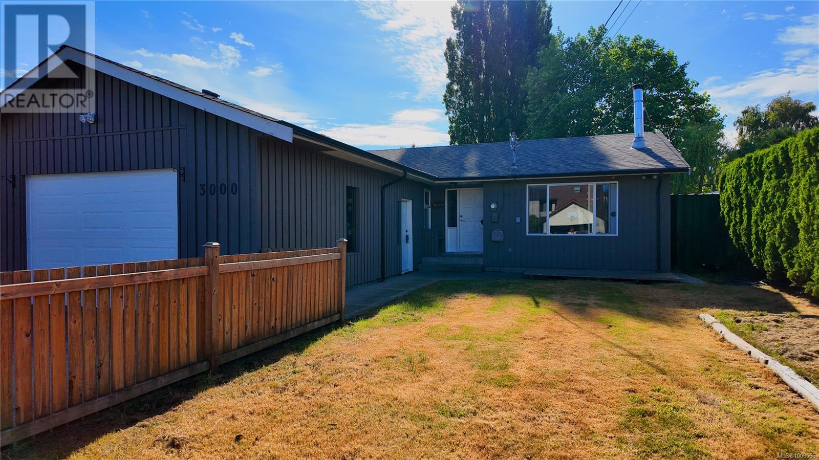 3000 Country Close, Campbell River
