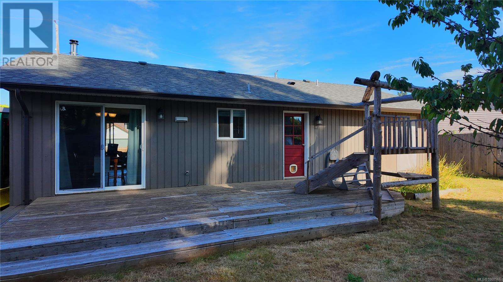 3000 Country Close, Campbell River