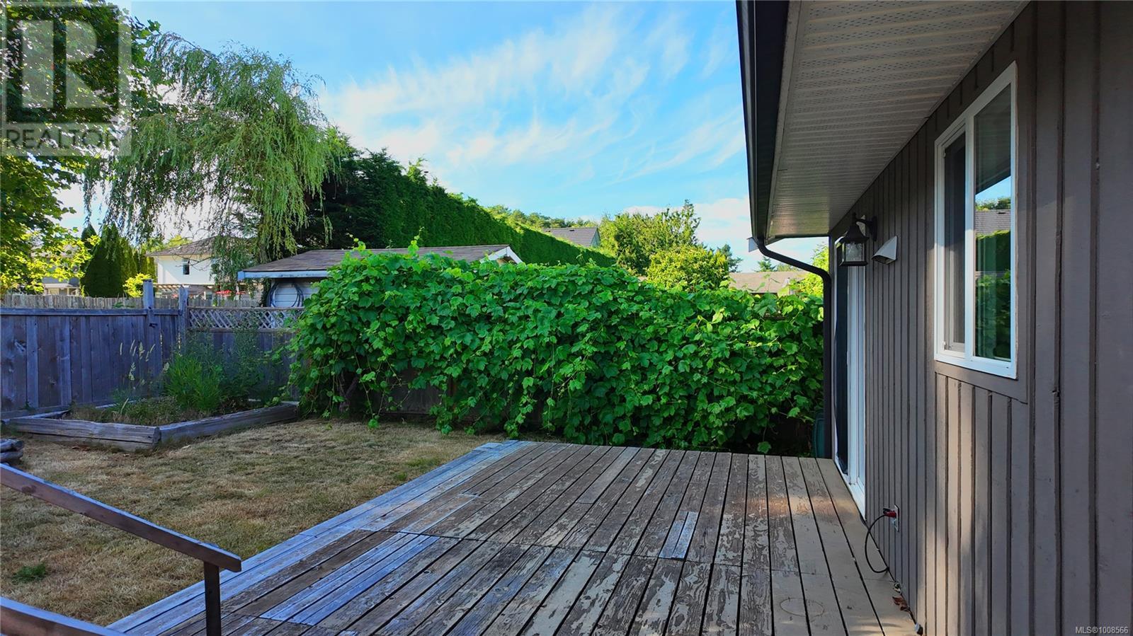 3000 Country Close, Campbell River