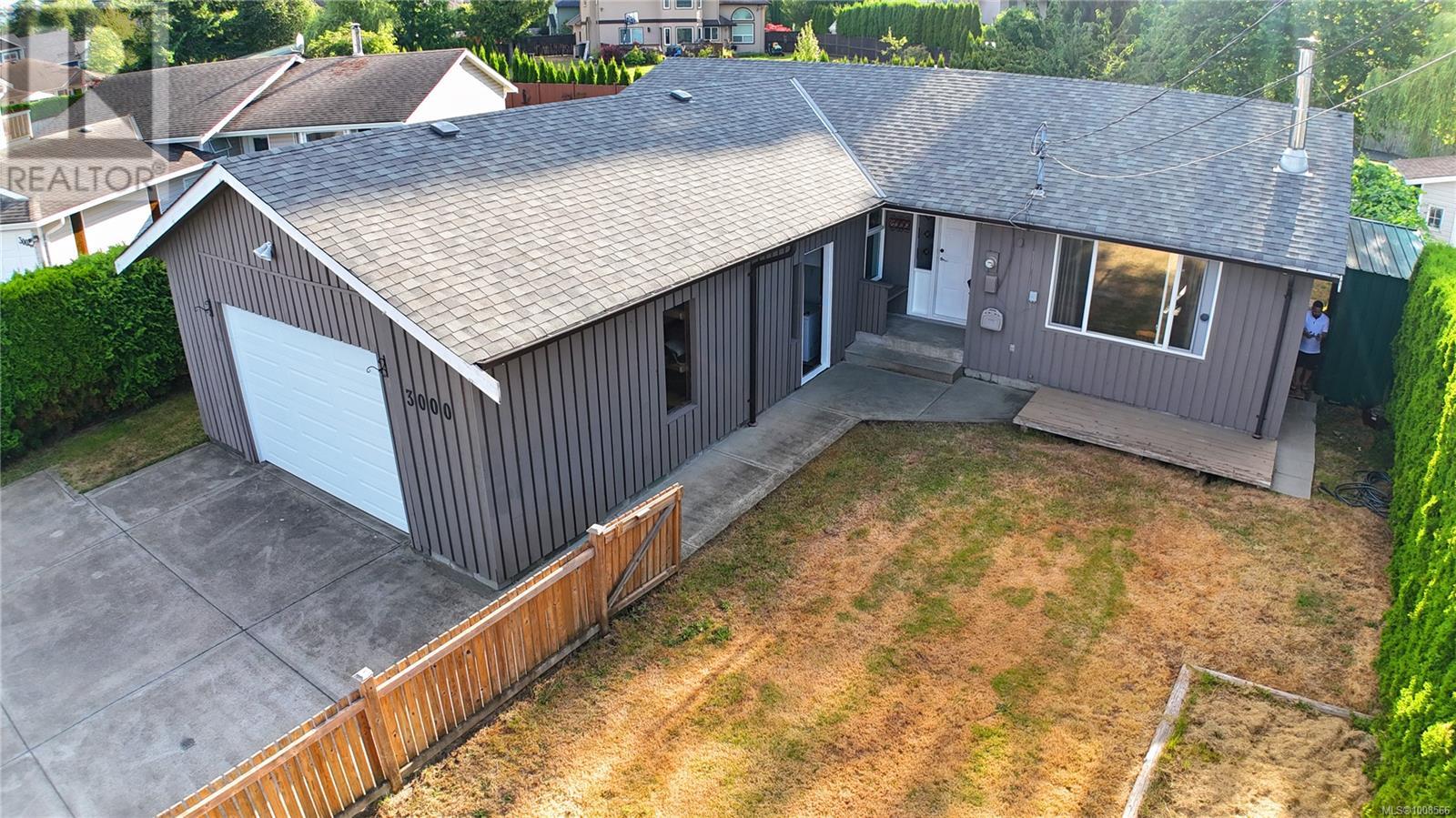 3000 Country Close, Campbell River
