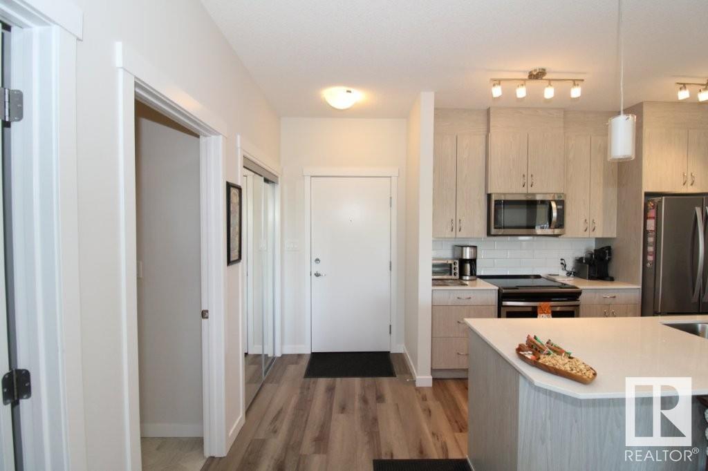 Photo 4 of 328 812 Welsh Dr Sw Sw, Edmonton AB