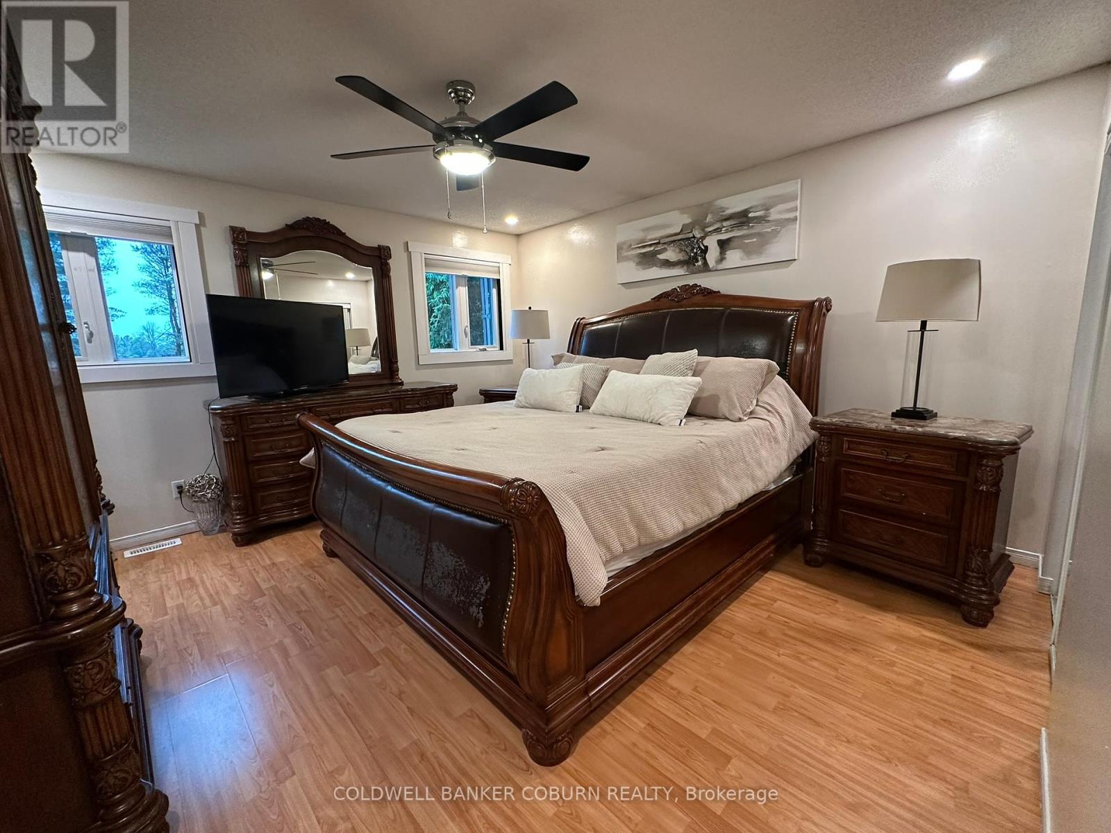 Photo 10 of 710 Hyndman Road, Edwardsburgh Cardinal ON