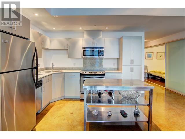 2011, 135 13 AVENUE SW - Image 10