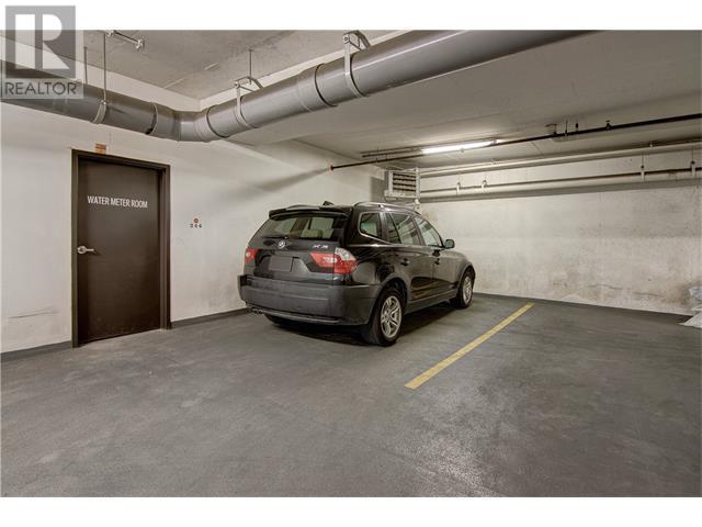 2011, 135 13 AVENUE SW - Image 28