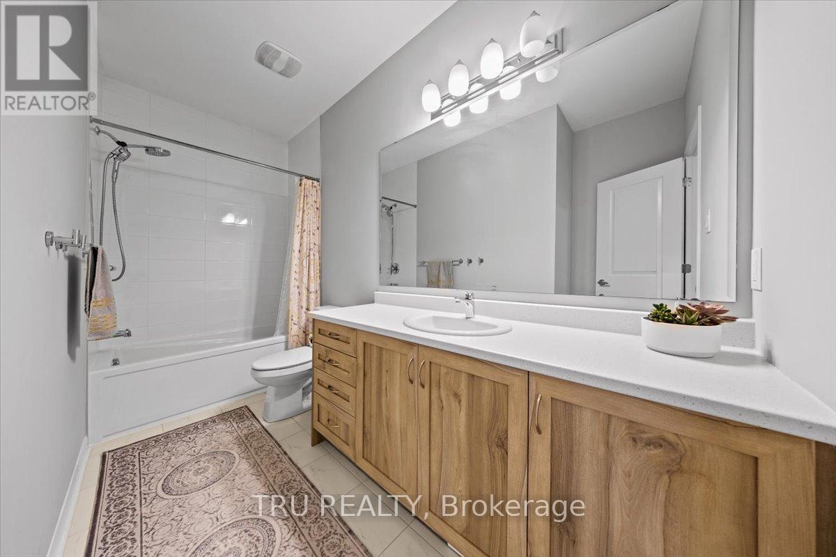 Photo 22 of 618 Galarneau Way, Ottawa ON