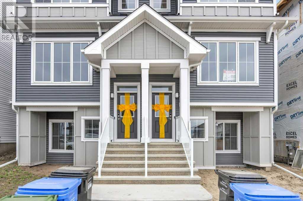 454 & 458 Carringvue Grove, Calgary, Alberta