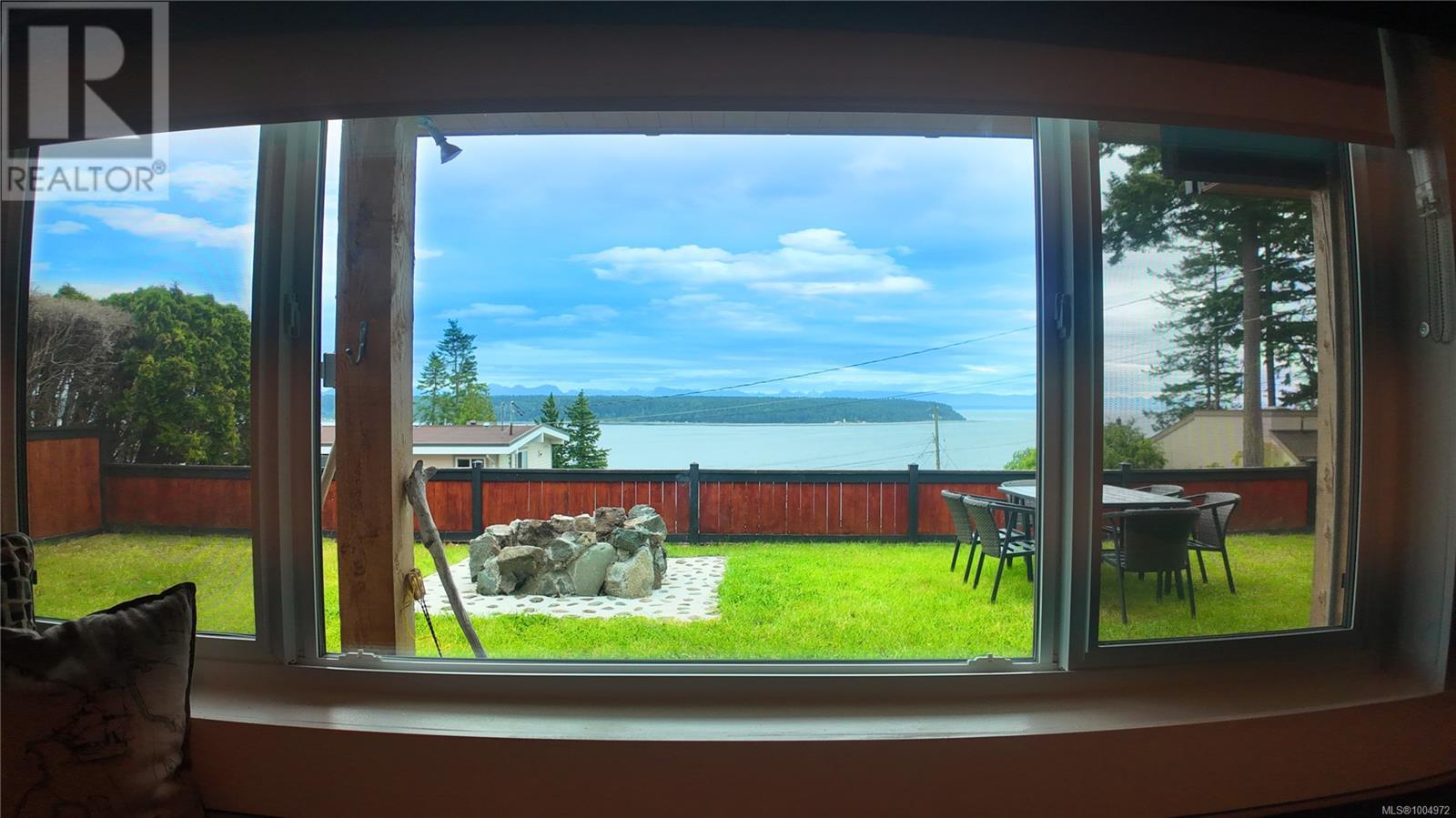 699 Galerno Rd, Campbell River