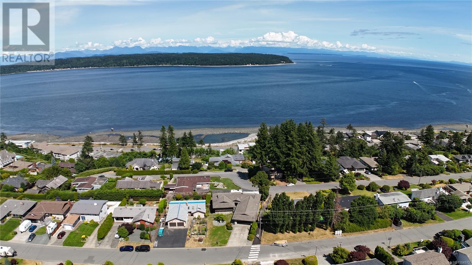 699 Galerno Rd, Campbell River