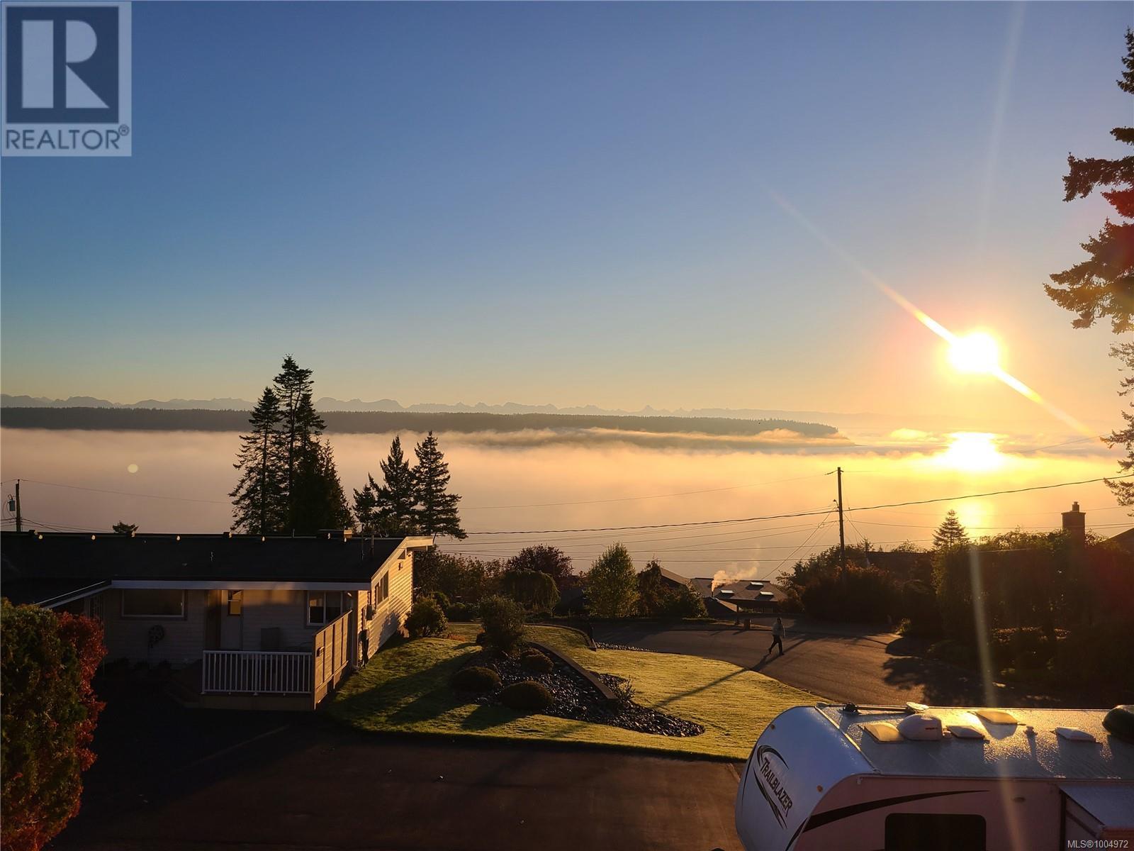 699 Galerno Rd, Campbell River