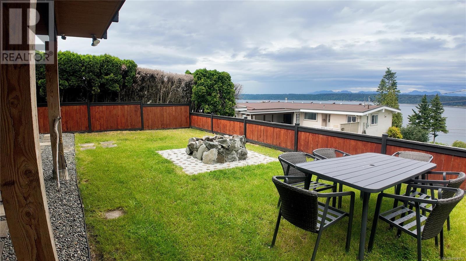 699 Galerno Rd, Campbell River