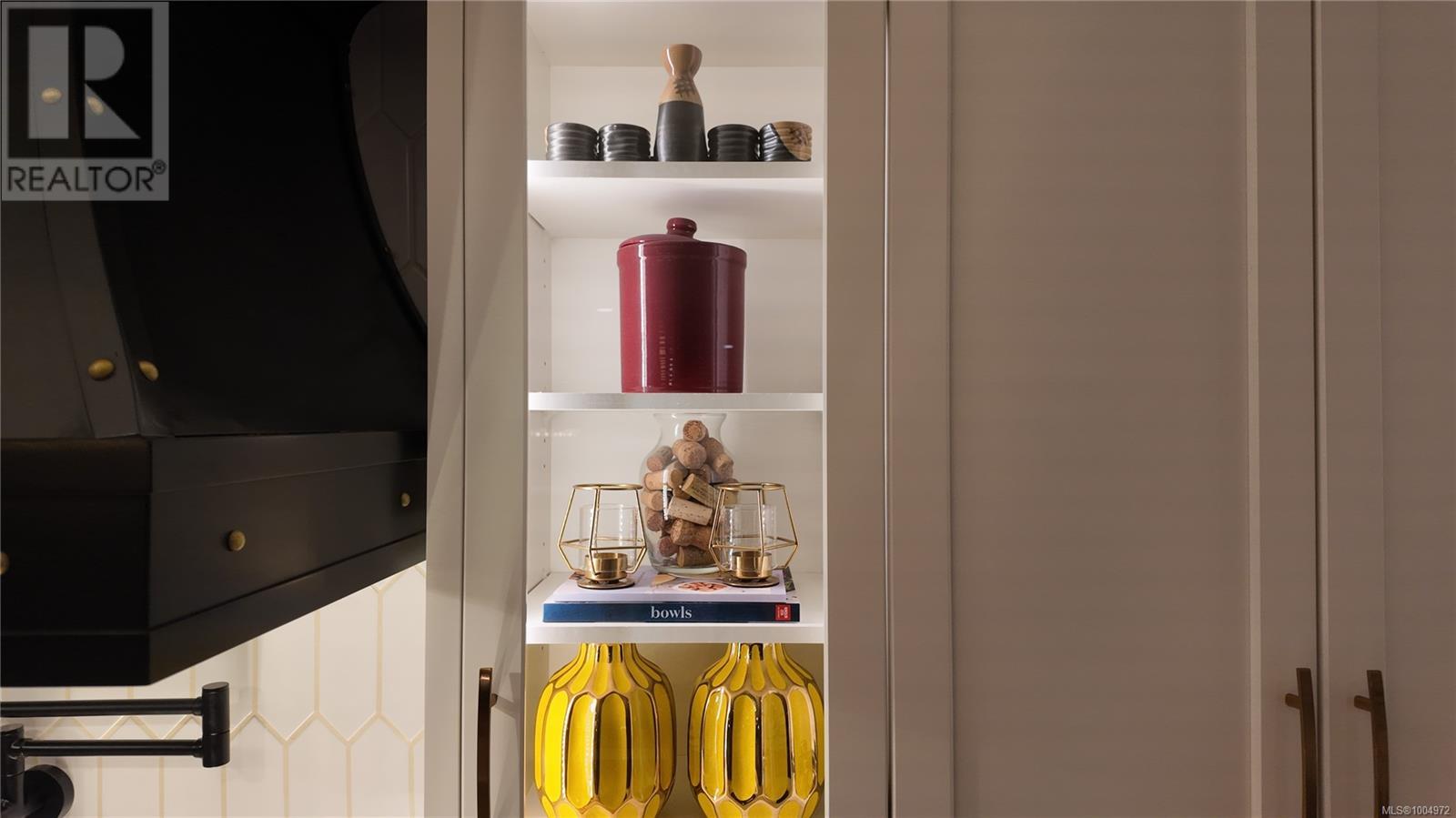 699 Galerno Rd, Campbell River