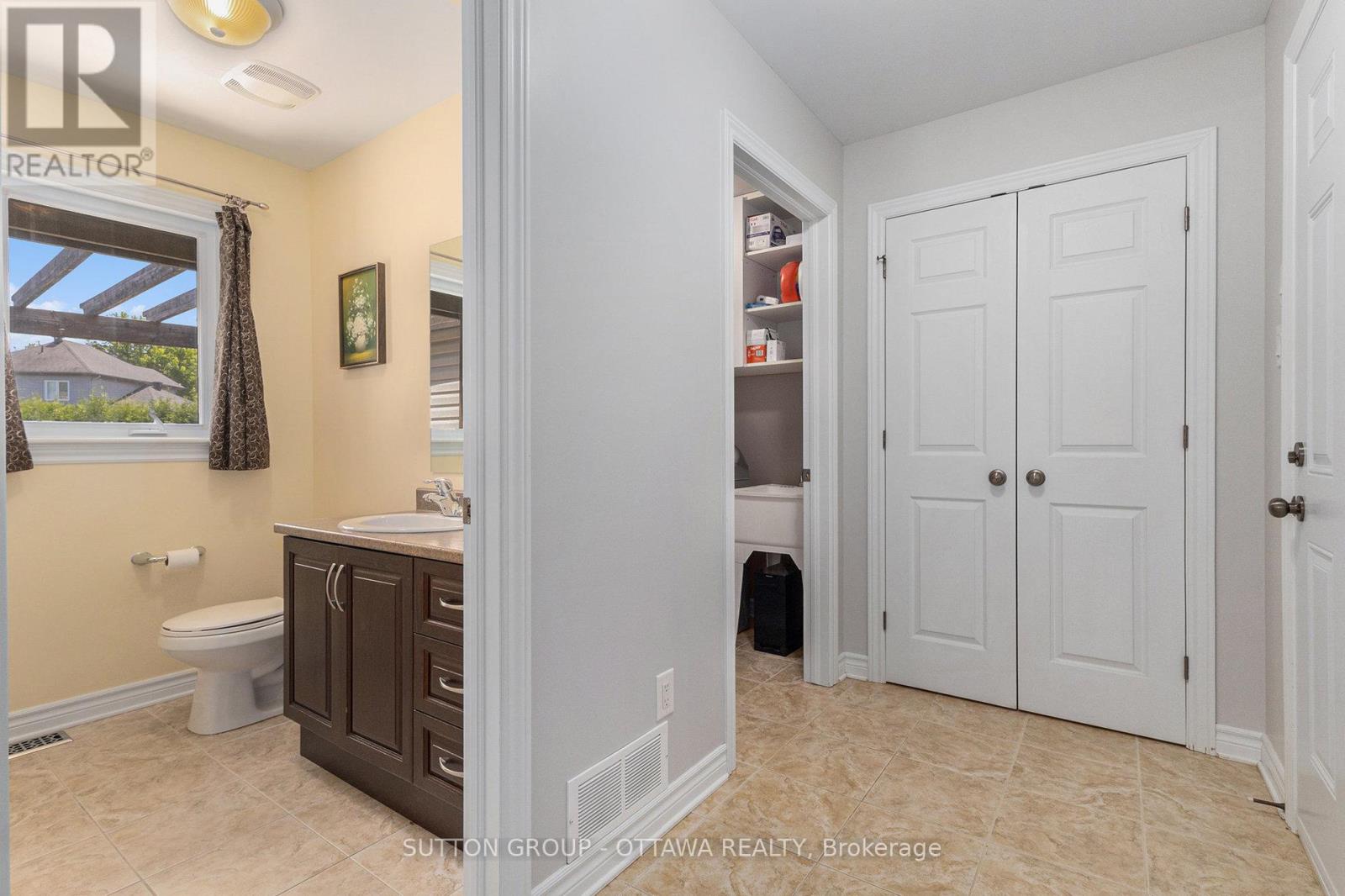 Photo 2 of 56 Honore Crescent, The Nation ON