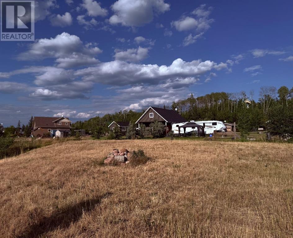 Photo 9 of 730 Spruce Street, Lac Des Iles SK
