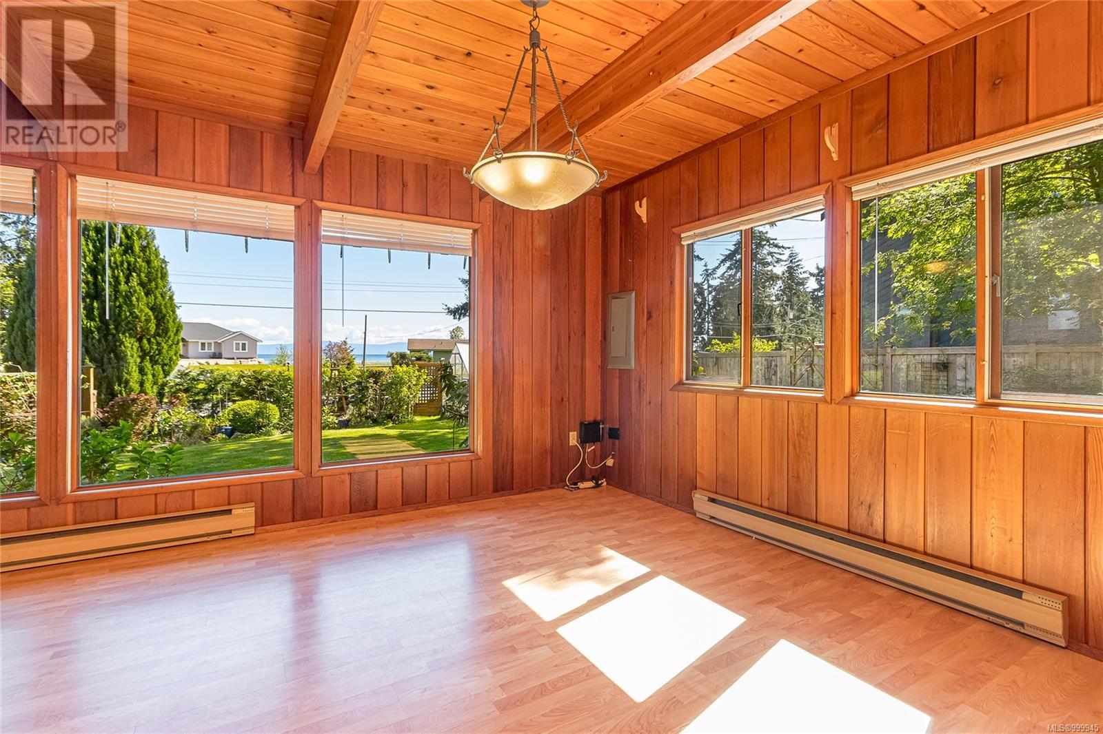Photo 17 of 3960 Bovanis Rd, Bowser BC