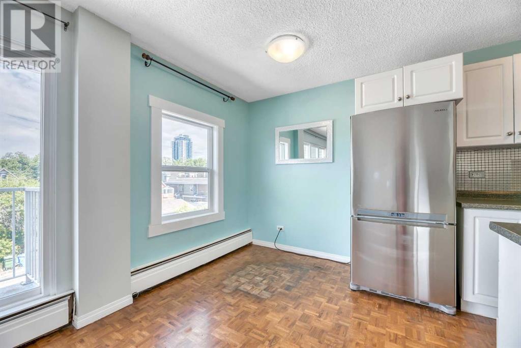 Single Family House for Sale in    Avenue SW Sunalta Calgary 
