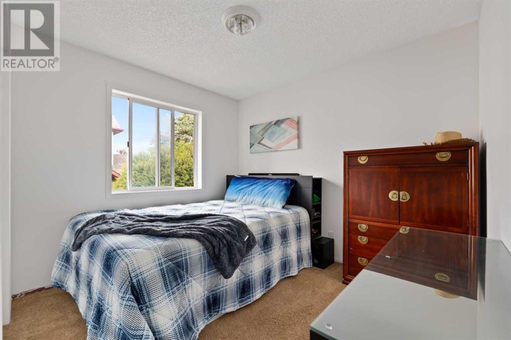 Photo 21 of 132 Mt Apex Green Se, Calgary AB