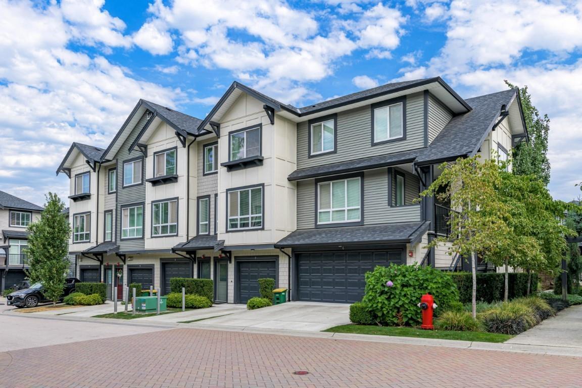 Photo 3 of 2 8570 204 Street, Langley BC
