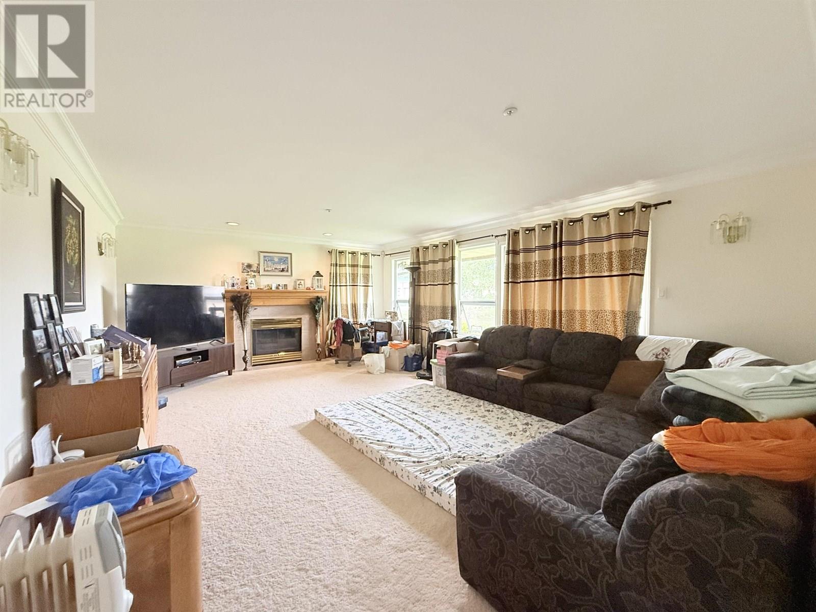 55 5380 SMITH DRIVE, Richmond