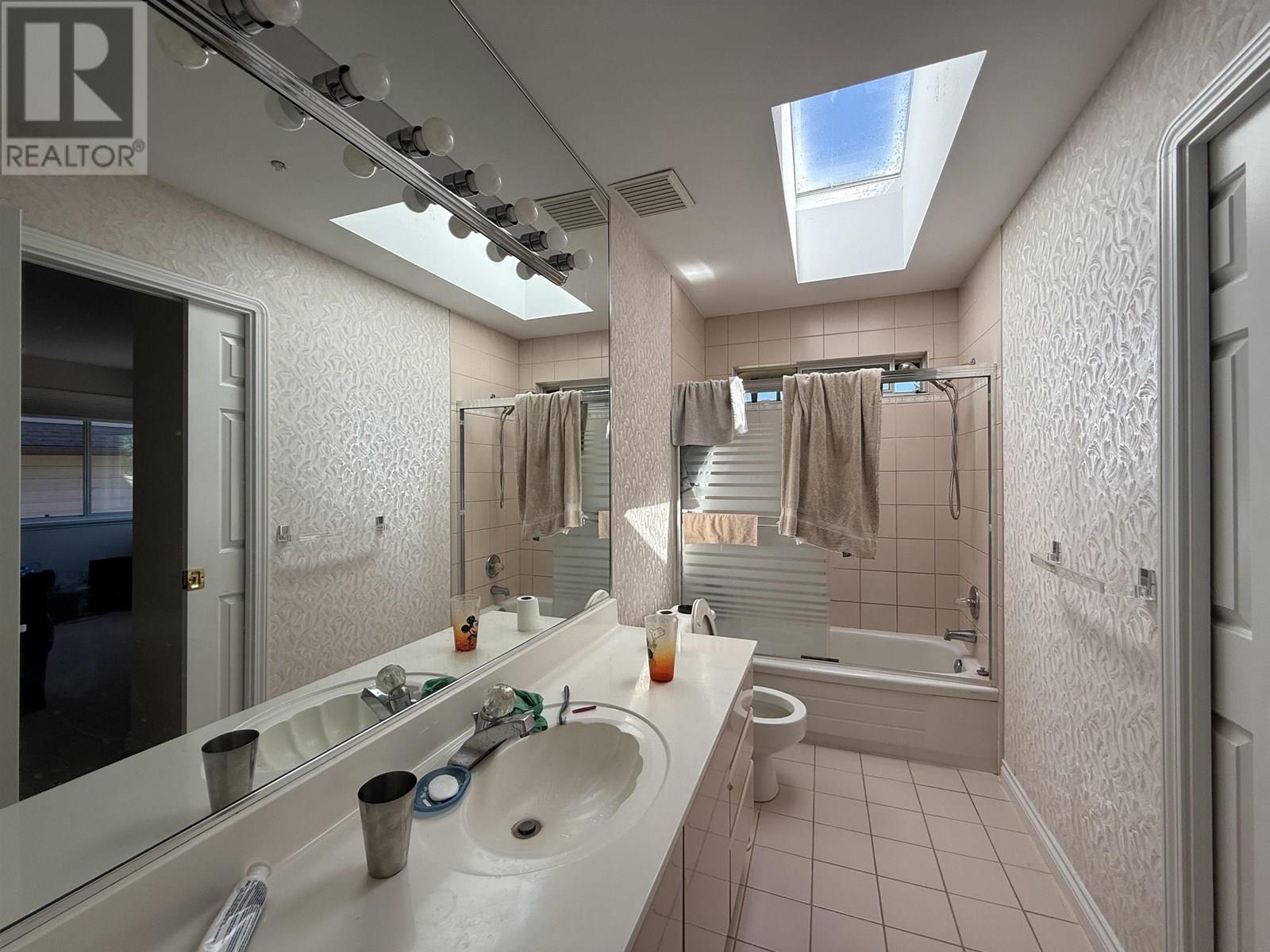 55 5380 SMITH DRIVE, Richmond