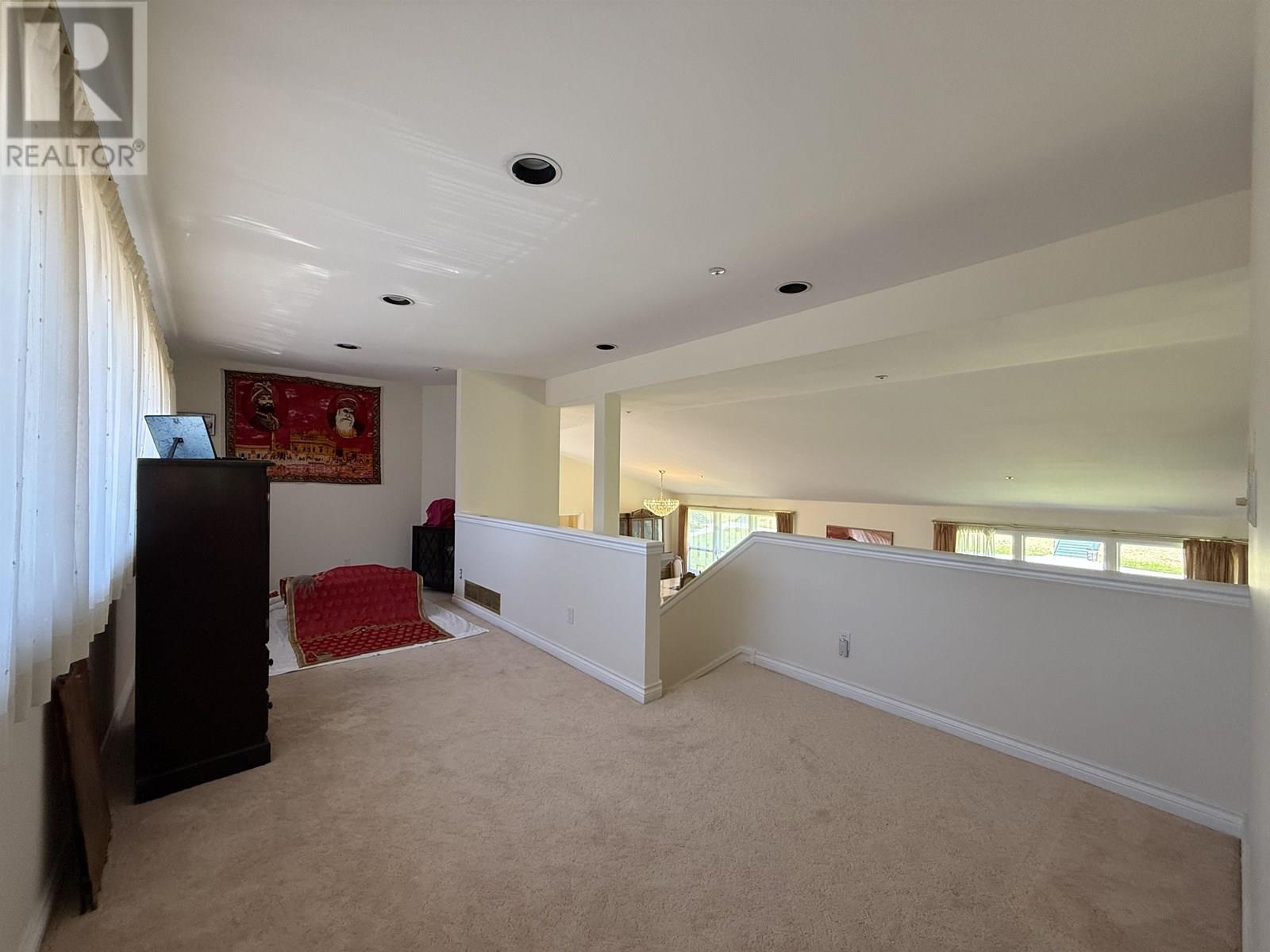 55 5380 SMITH DRIVE, Richmond