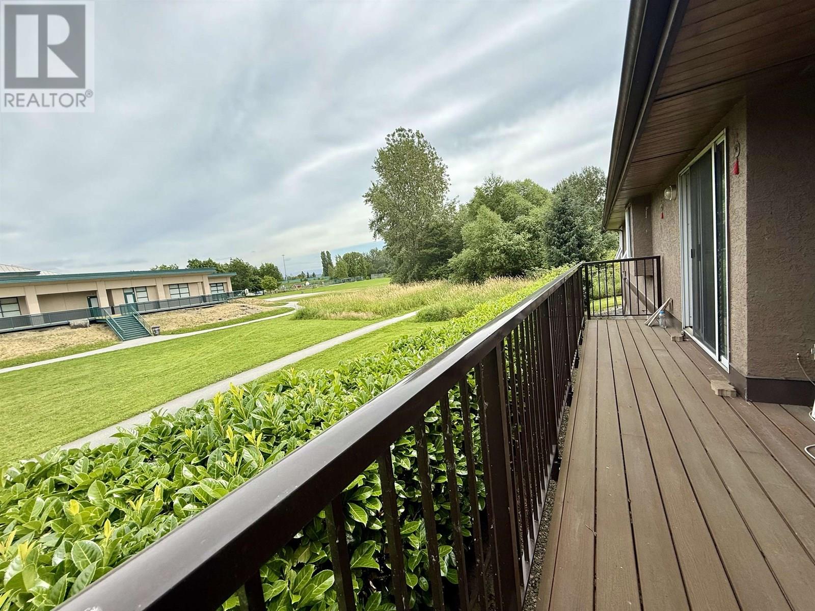 55 5380 SMITH DRIVE, Richmond