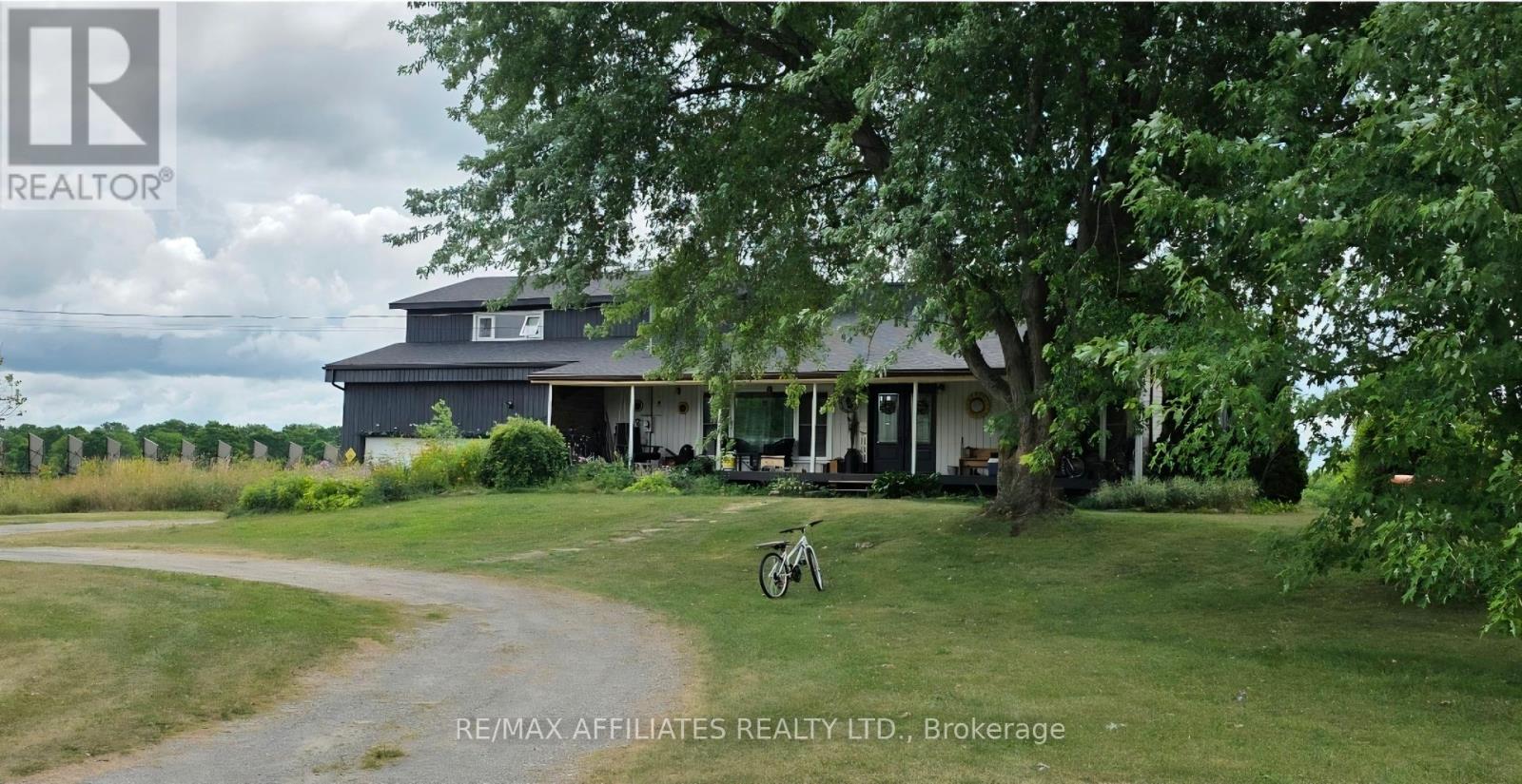 Photo 3 of 712 Daytown Road, Rideau Lakes ON