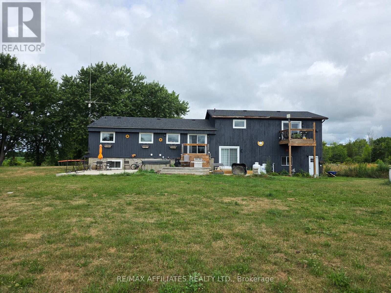 Photo 20 of 712 Daytown Road, Rideau Lakes ON