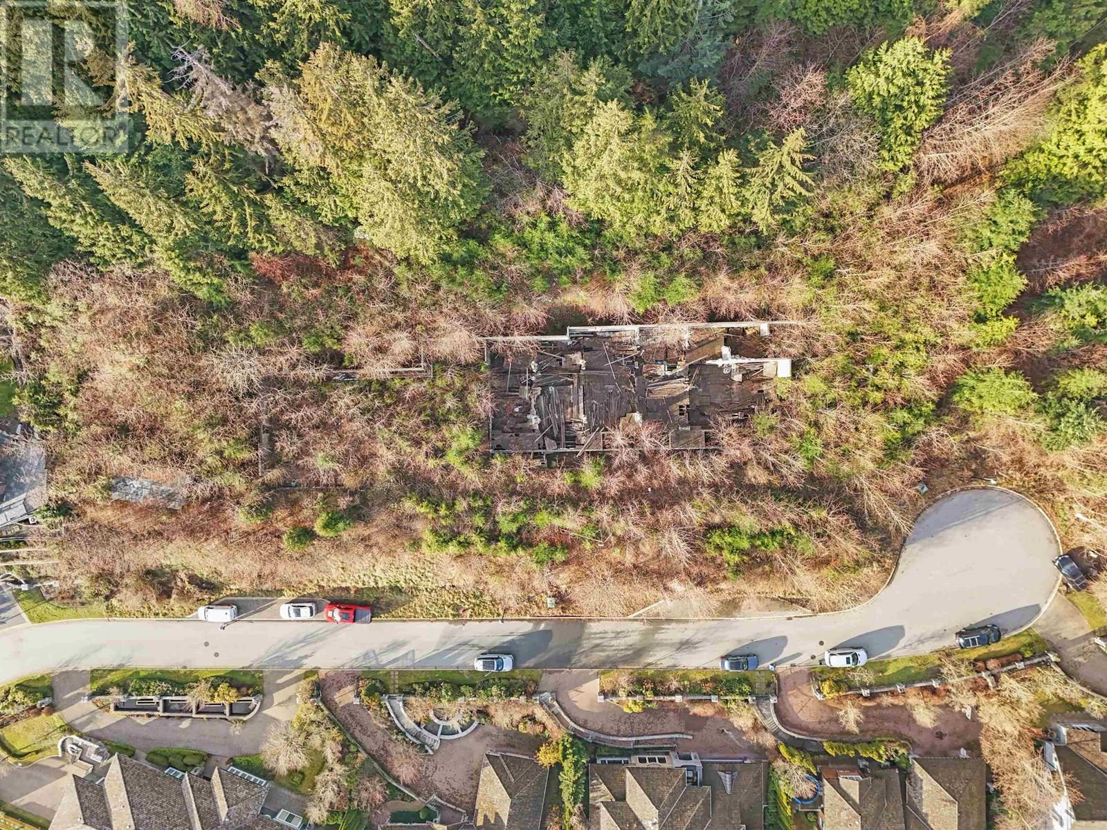 2345 KADLEC COURT, West Vancouver