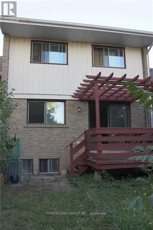 Photo 20 of 73 Buckhurst Crescent, Toronto ON