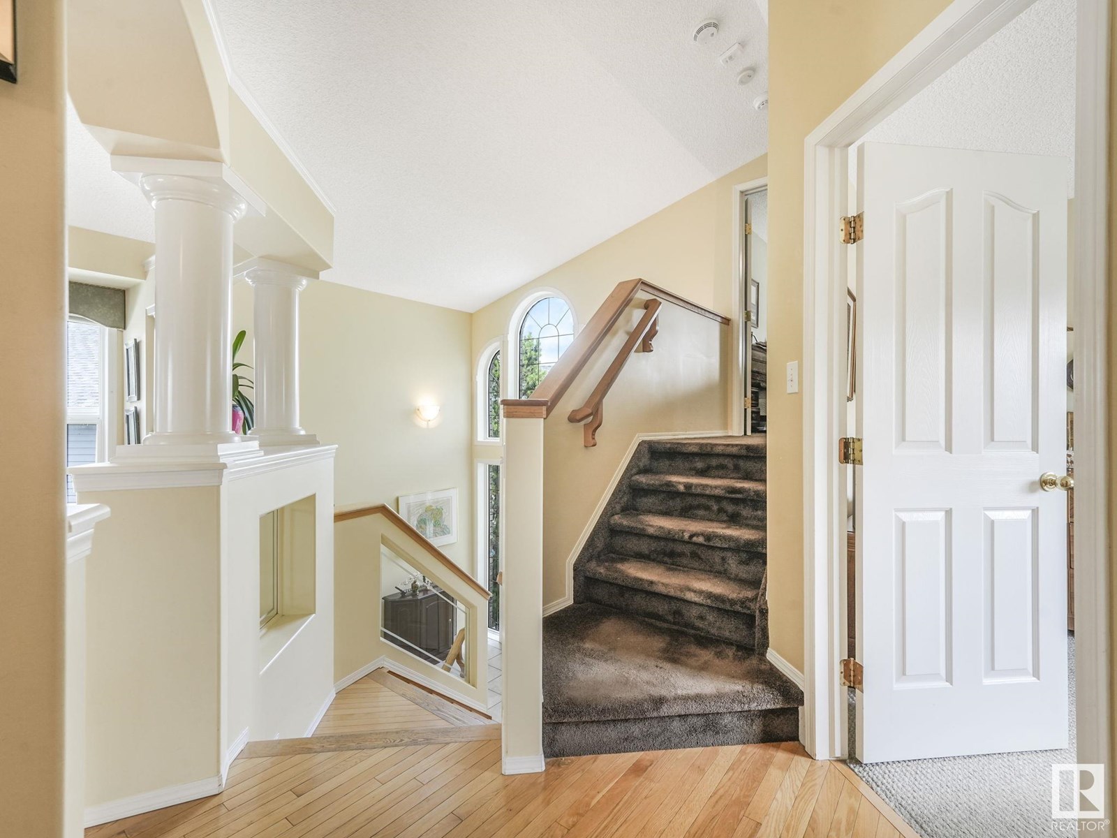 Photo 69 of 1032 Ormsby Cr Nw, Edmonton AB