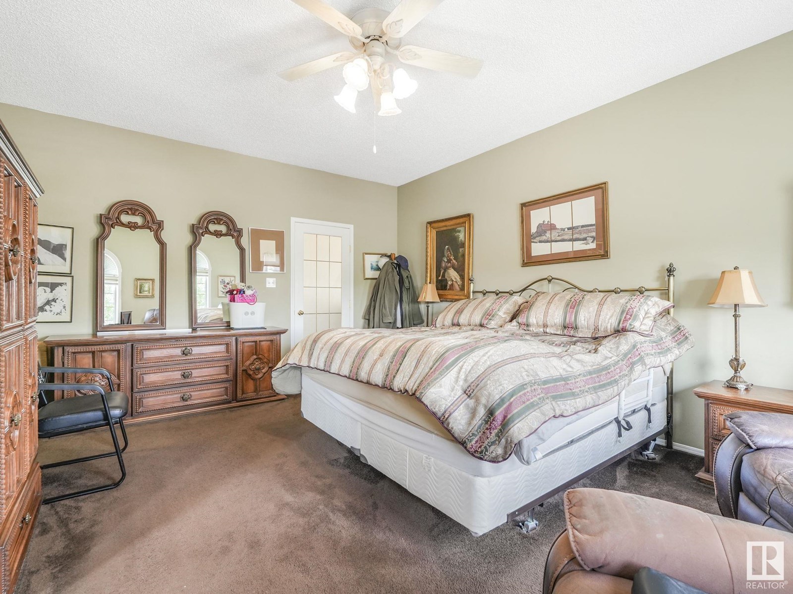 Photo 71 of 1032 Ormsby Cr Nw, Edmonton AB