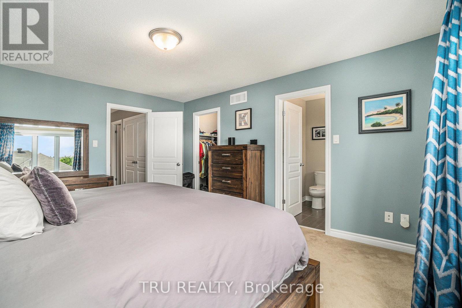 Photo 17 of 1113 Tischart Crescent, Ottawa ON