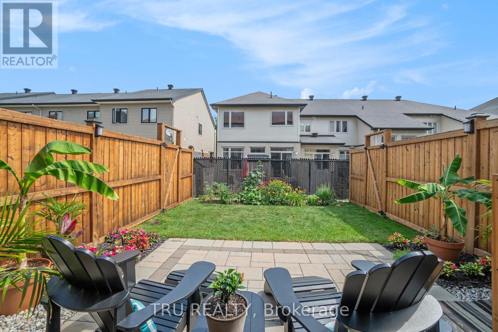 Photo 7 of 1113 Tischart Crescent, Ottawa ON