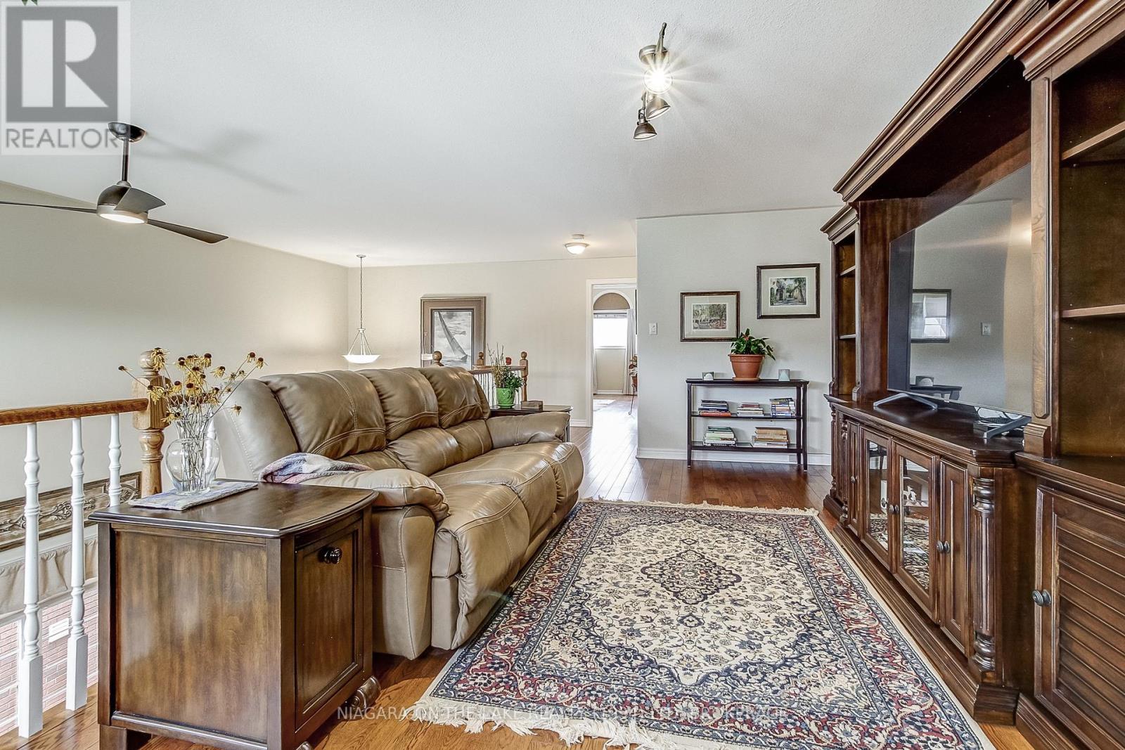 Photo 21 of 6274 Forest Ridge Drive, Niagara Falls ON