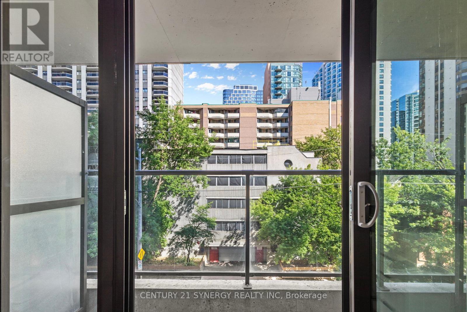 Photo 19 of 313 224 Lyon Street N, Ottawa ON
