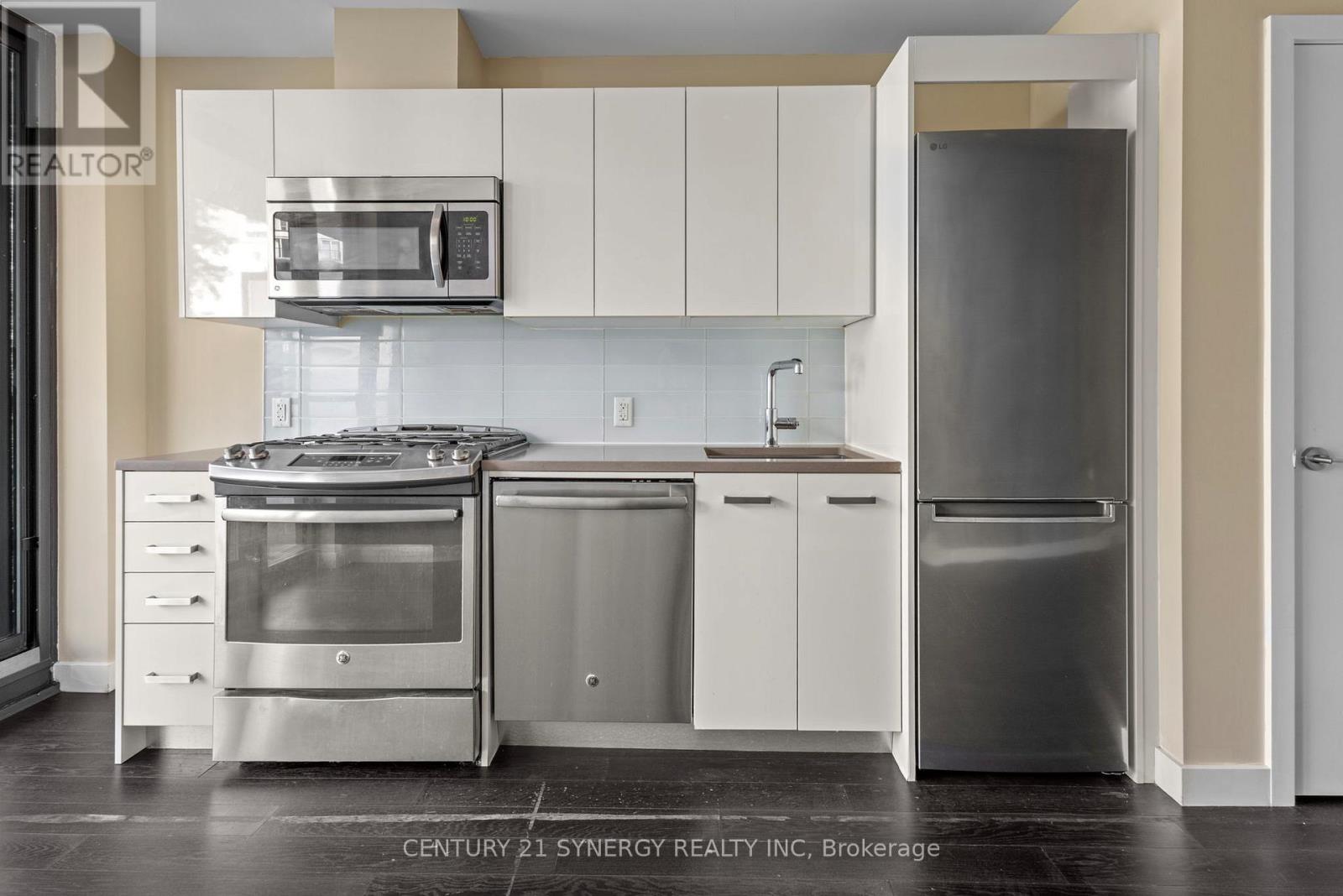 Photo 25 of 313 224 Lyon Street N, Ottawa ON