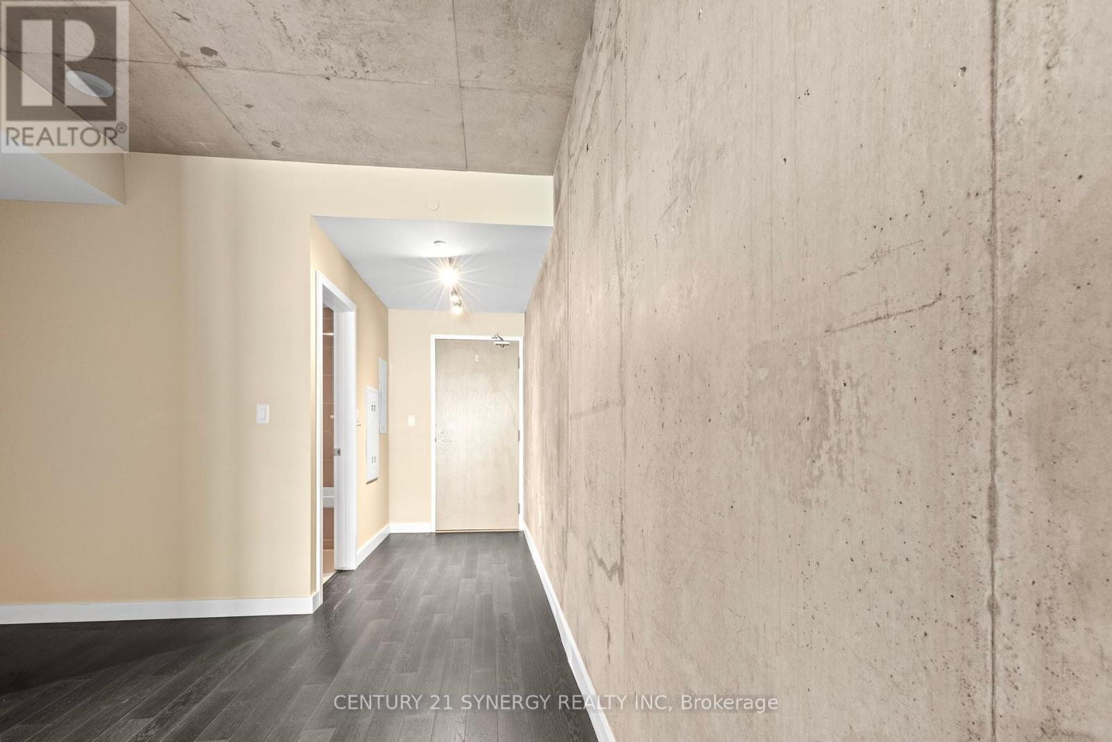 Photo 3 of 313 224 Lyon Street N, Ottawa ON