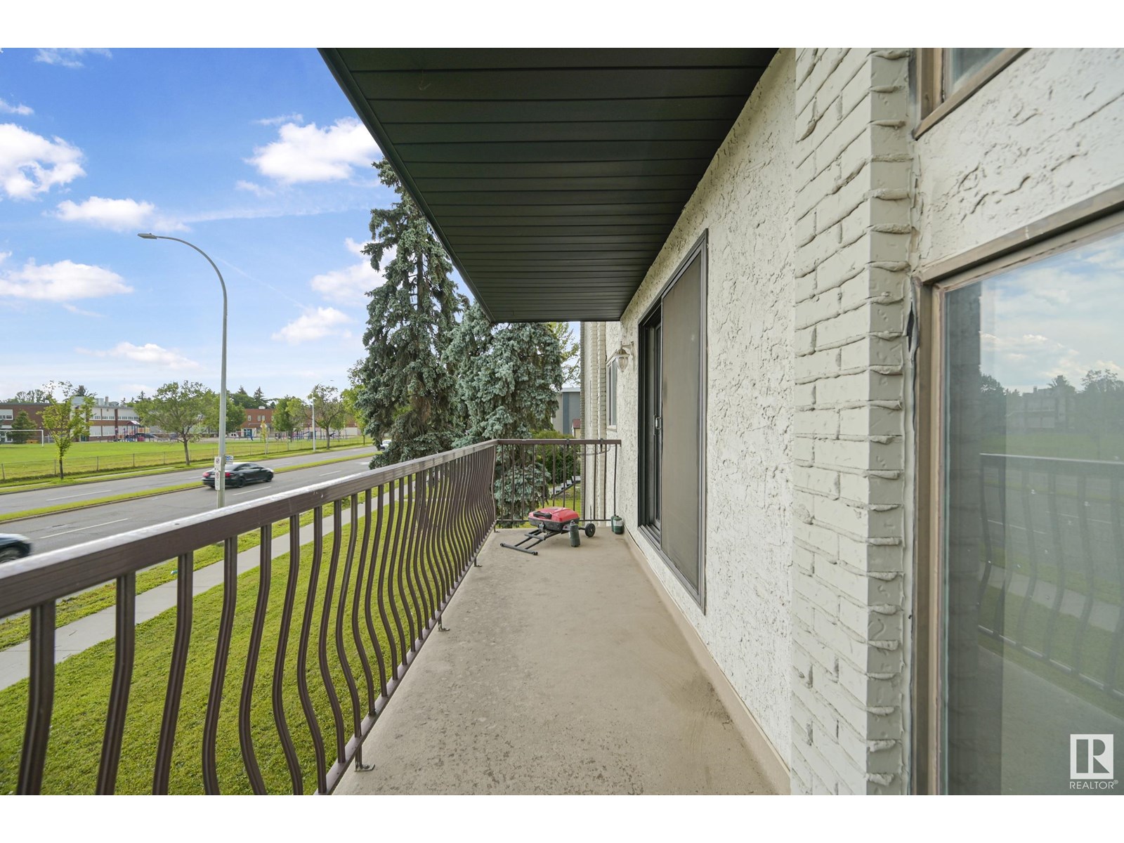 Photo 13 of 205 10917 109 St Nw Nw, Edmonton AB