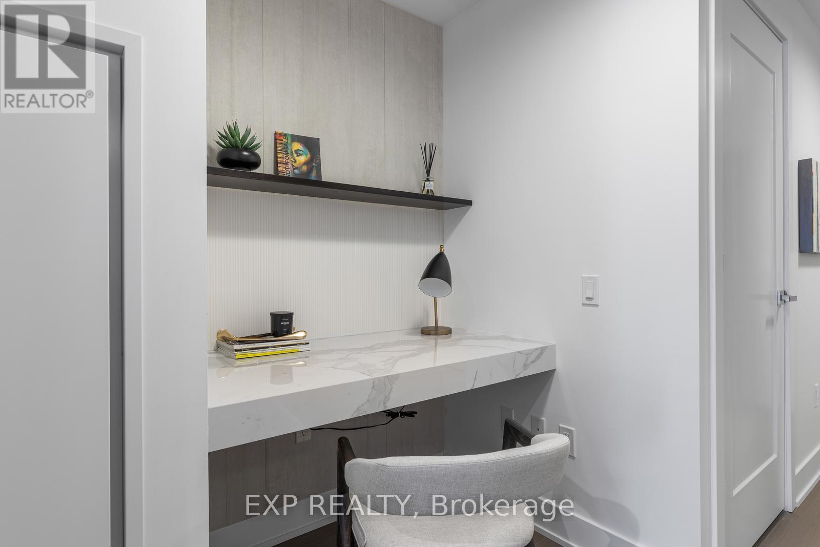 Photo 5 of 408 6 Jackes Avenue, Toronto ON