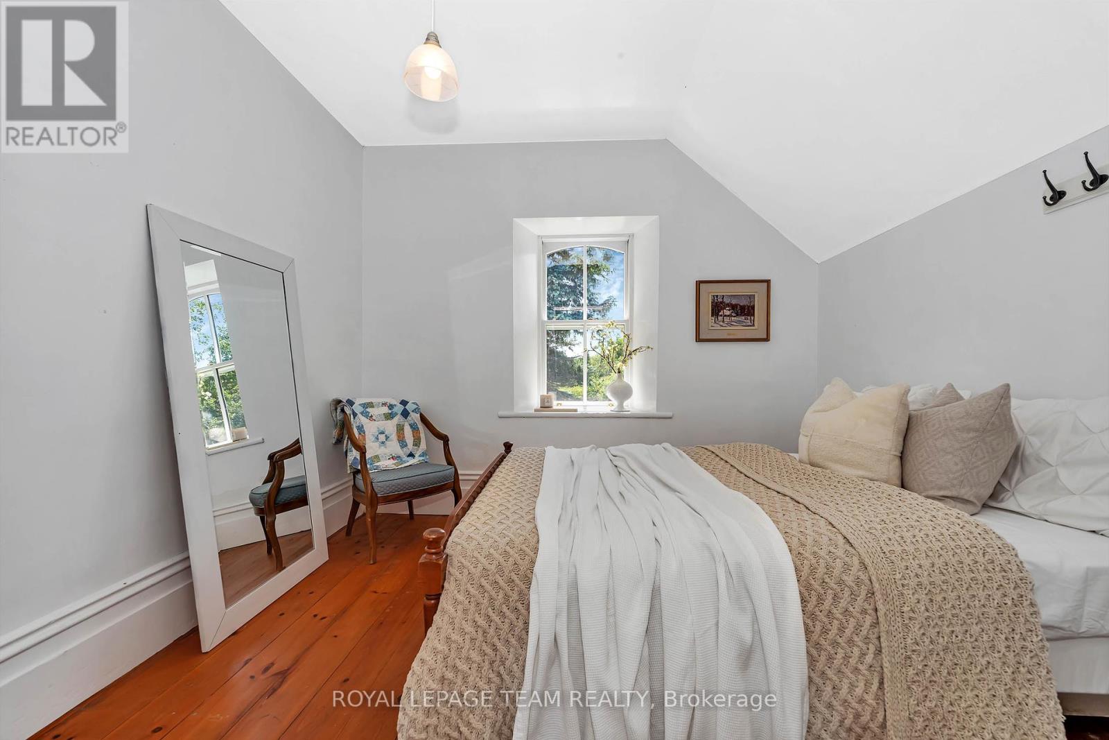 Photo 14 of 8202 Flewellyn Road, Ottawa ON