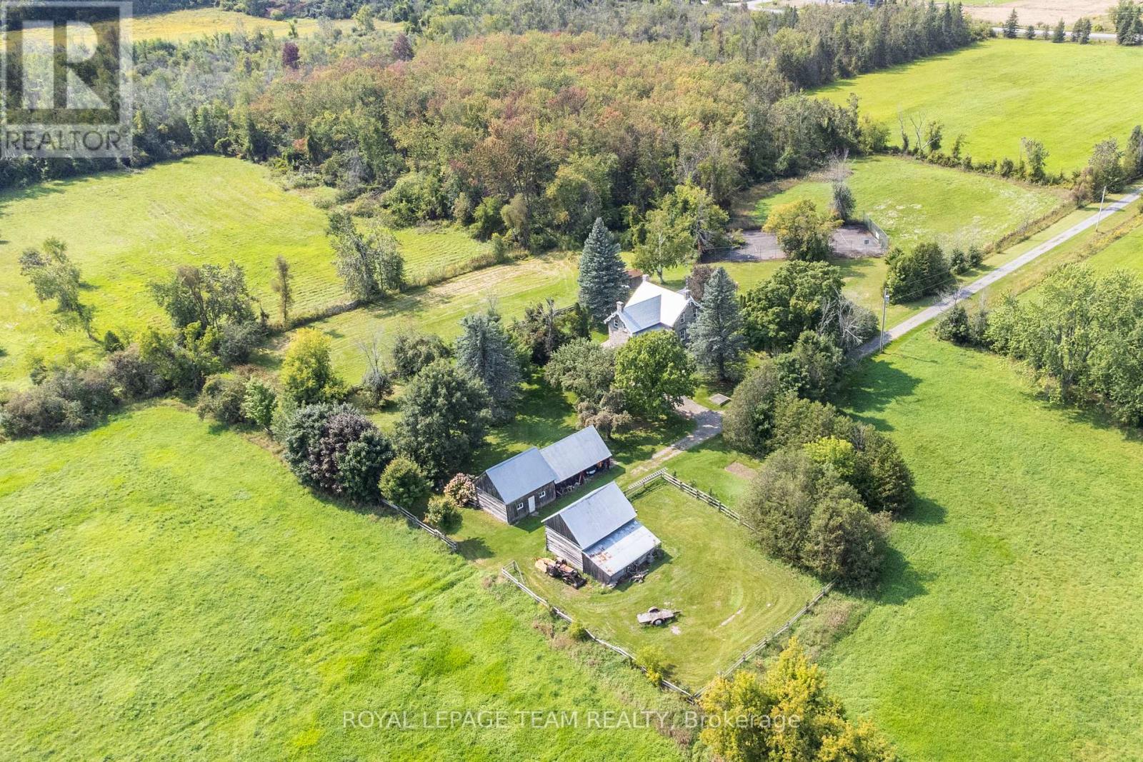 Photo 32 of 8202 Flewellyn Road, Ottawa ON