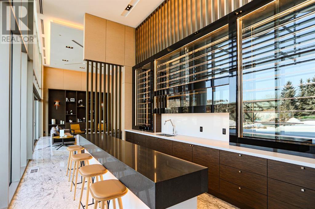 Single Family House High rise for Sale in    Avenue SW Eau Claire Calgary 
