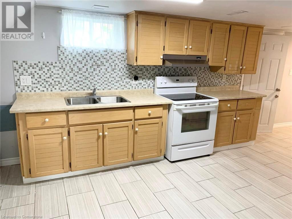 563 FREDERICK Street Unit# B