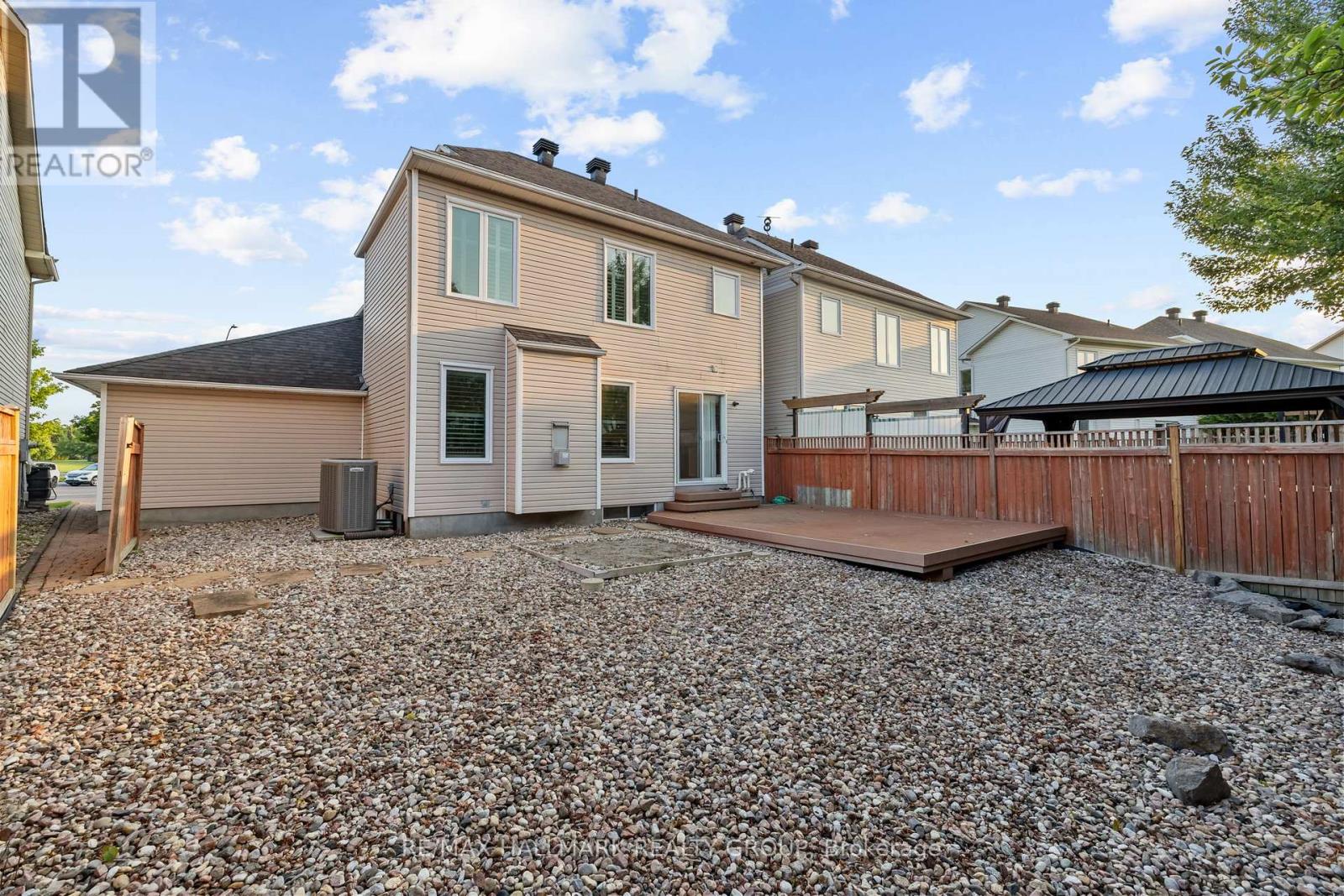 Photo 25 of 6020 Longleaf Drive, Ottawa ON