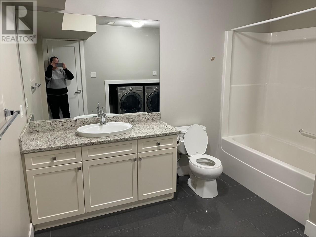 Photo 3 of 1790 Coldwater Drive, Kamloops BC