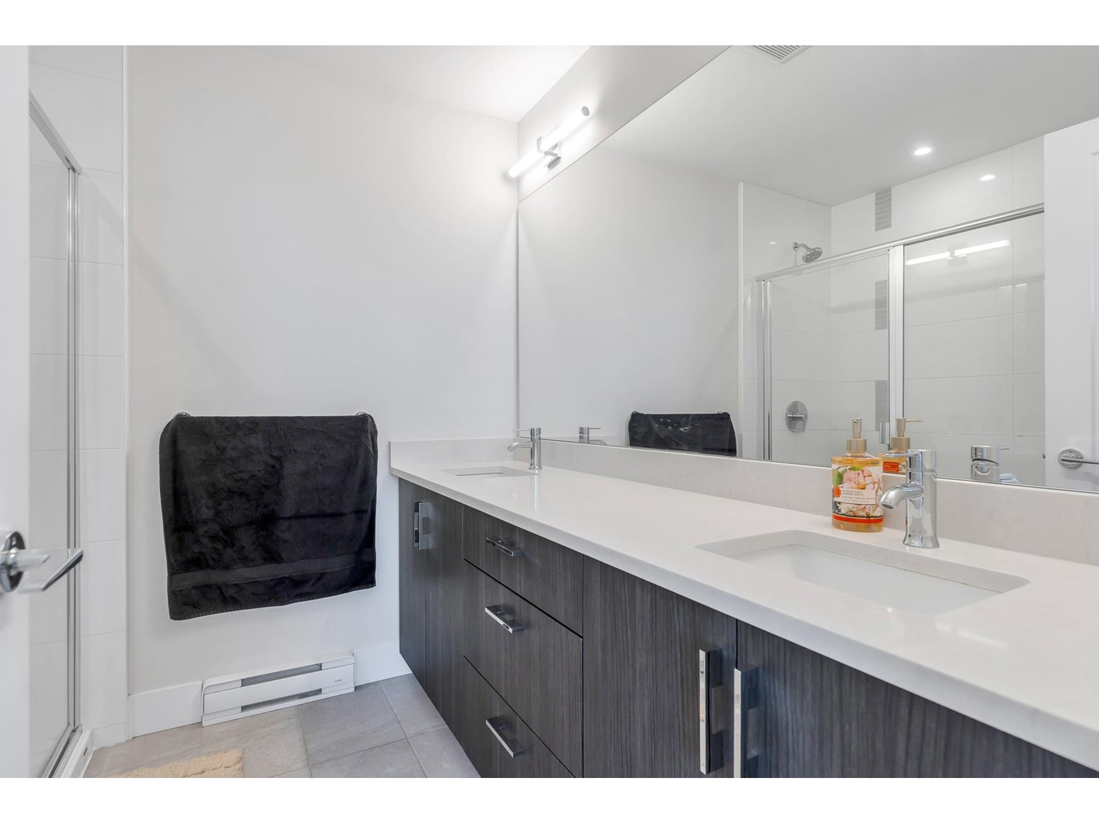 Photo 16 of 405 32838 Ventura Avenue, Abbotsford BC