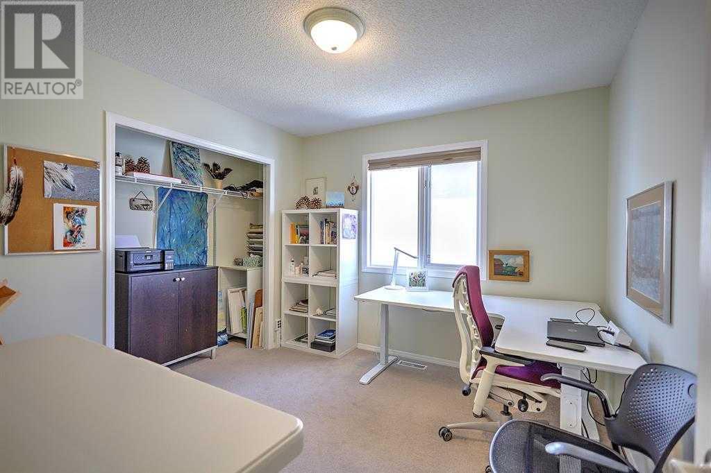 Single Family House for Sale in  Mt Gibraltar Heights SE McKenzie Lake Calgary 