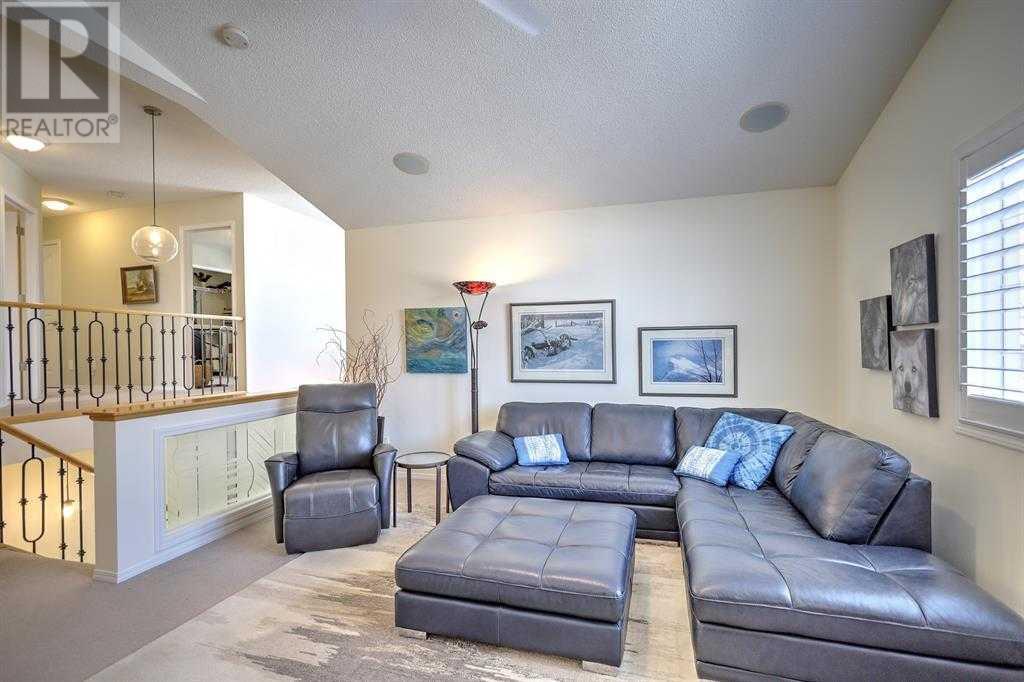Single Family House for Sale in  Mt Gibraltar Heights SE McKenzie Lake Calgary 