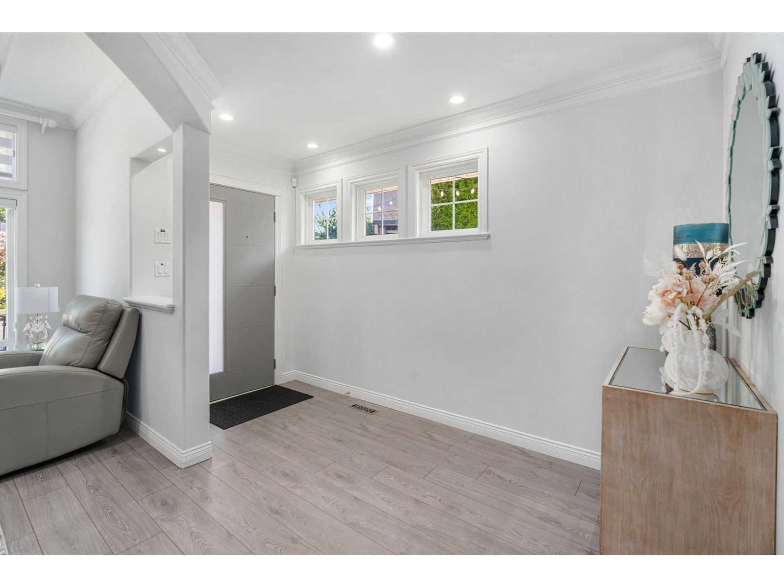 Photo 4 of 7801 146 A Street, Surrey BC